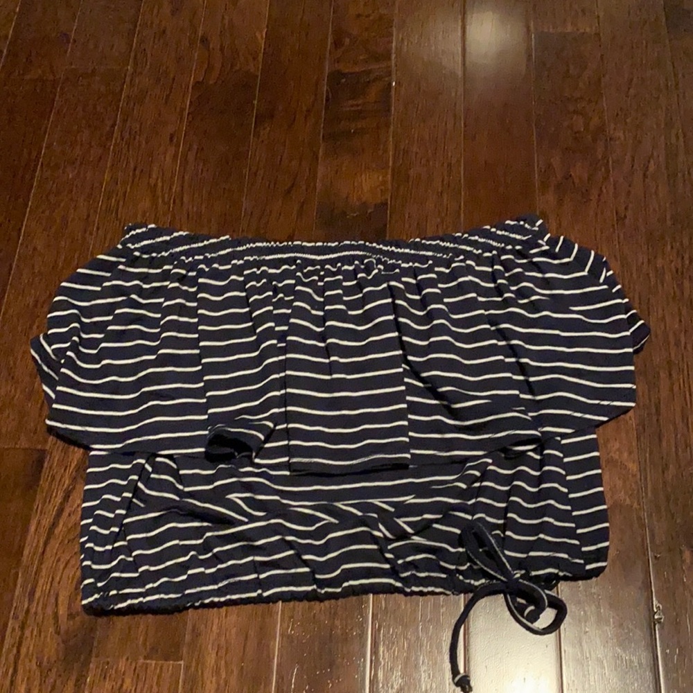 Abercrombie ruffled tube top